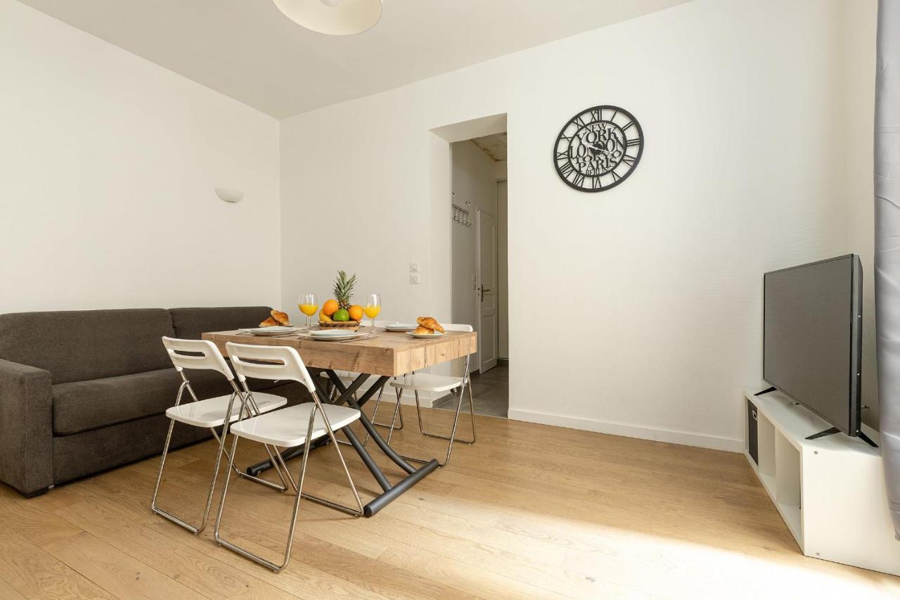 Appartement Rue Bassano - Arc De Triomphe