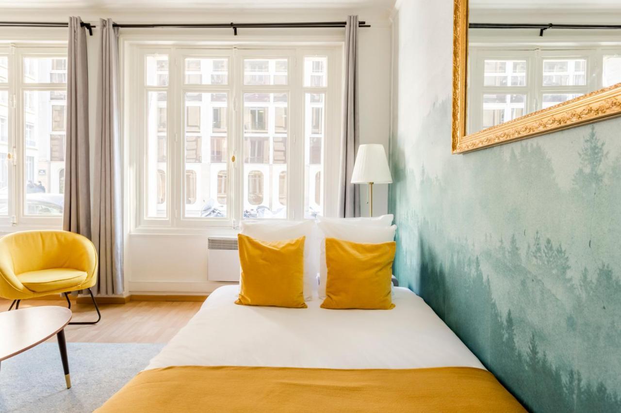 Cozy - Champs Elysees - Mollien Paris