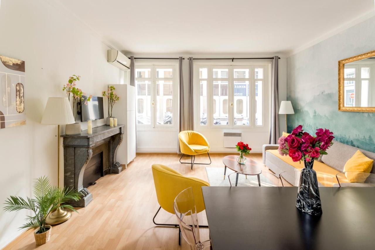 Cozy - Champs Elysees - Mollien Paris