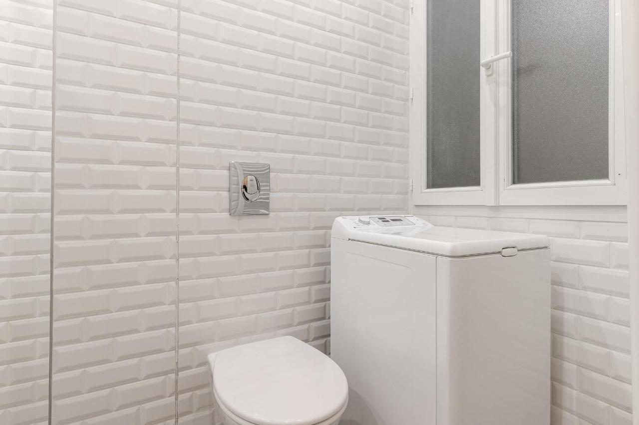 Appartement Rue Bassano - Arc De Triomphe *