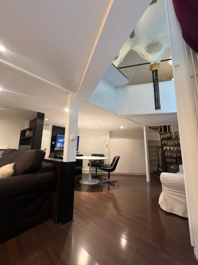 Av Montaigne Champs Elysee Appartement
