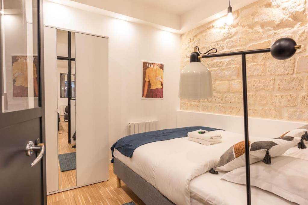 Design Architect Loft For 10 Guests Near Metro Apartment