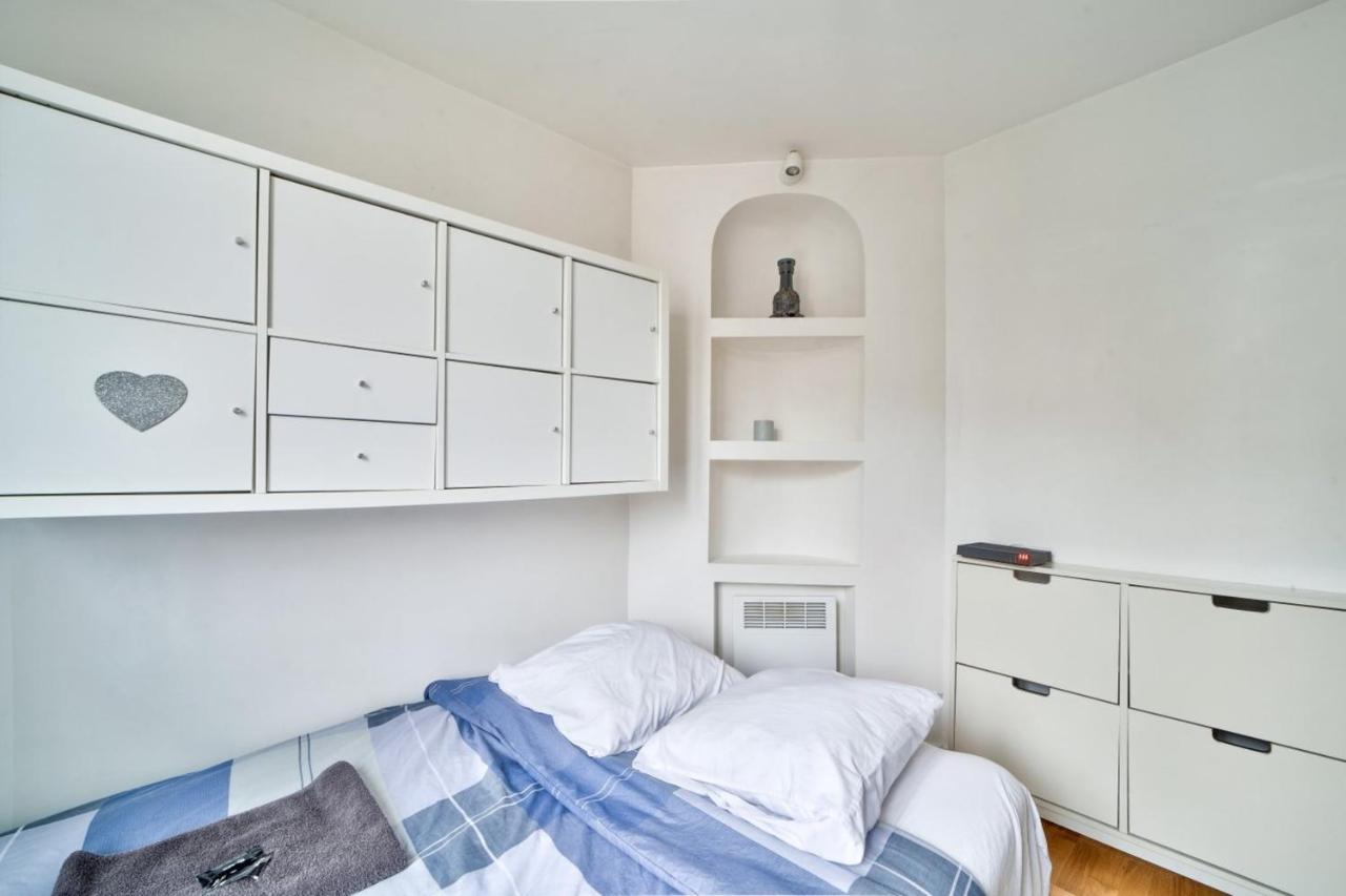 Charming For 2 In The Heart Of The 20th Arrondissement Apartment