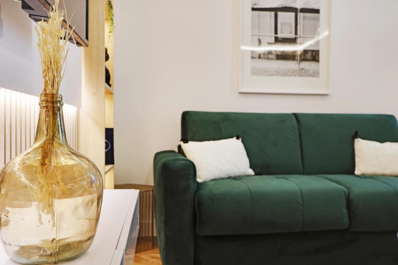 Off Majesti Upper Marais Apartment- Rue Du Faubourg Saint-martin * Paris