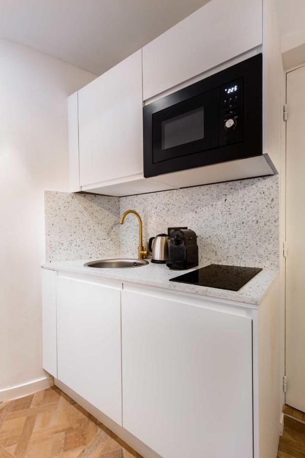 Apartment Splendid 1br6p - Tour Eiffel Champs De Mars 0a