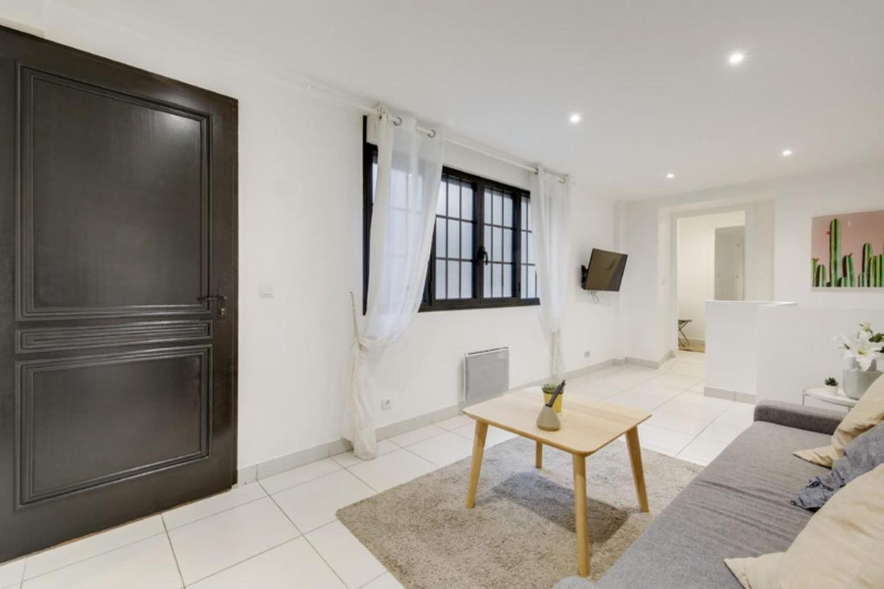 250 Sainte - Superb In *