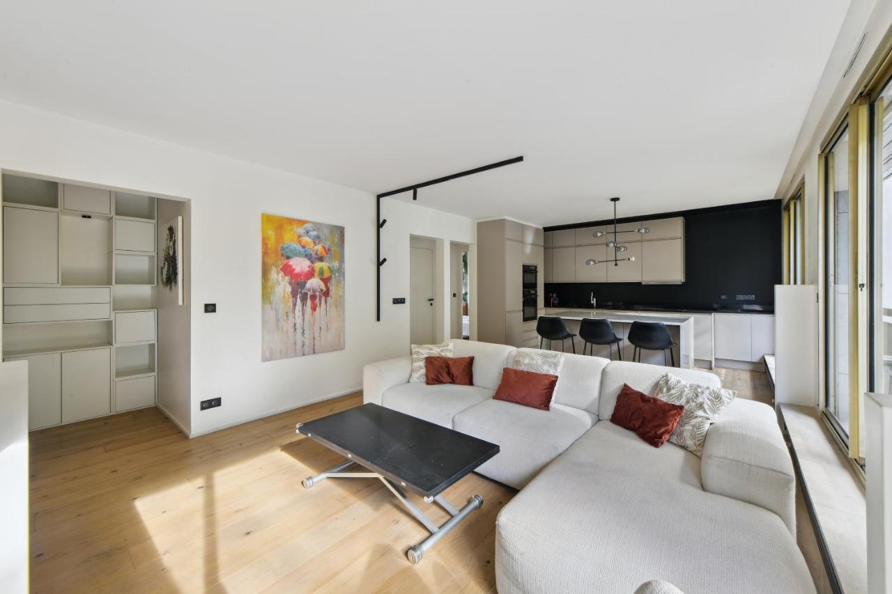 Appartement Bright With Balcony For 5 In By Weekome *