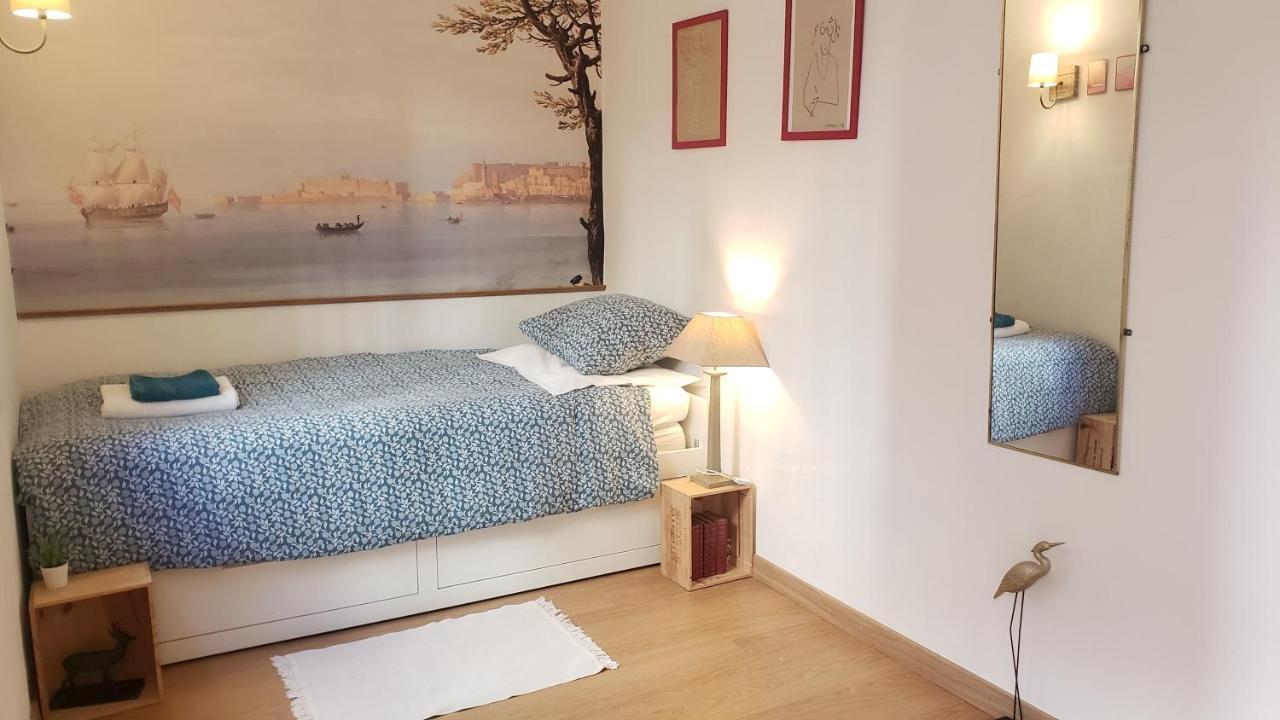 Séjour chez l'habitant Maison Pour Vous - Tinyhouse Center Of - Insolite #macabaneaparis *