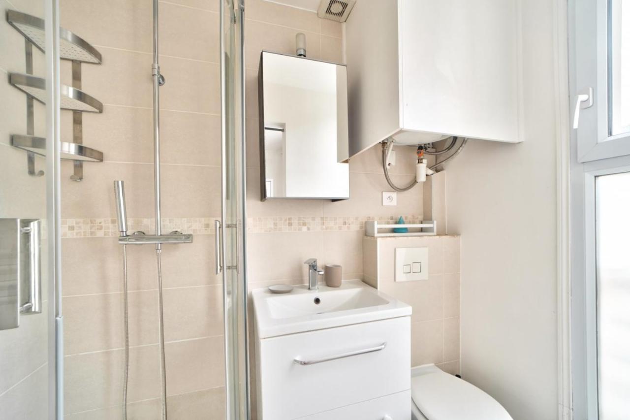 Charming For 2 In The Heart Of The 20th Arrondissement Apartment
