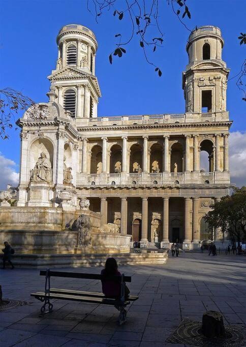 Apartment St Germain Des Pres Paris