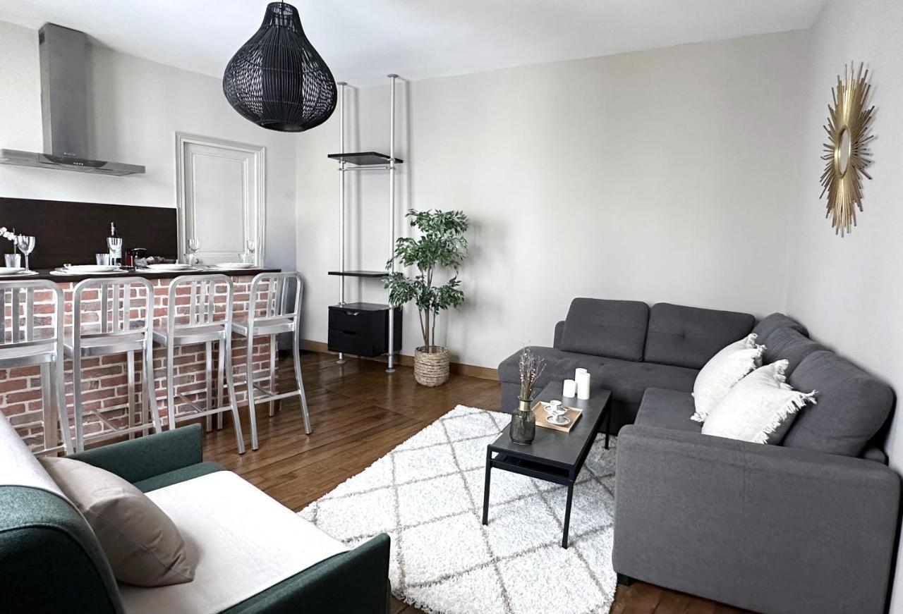Apartment Quiet Retreat In Le Marais Paris