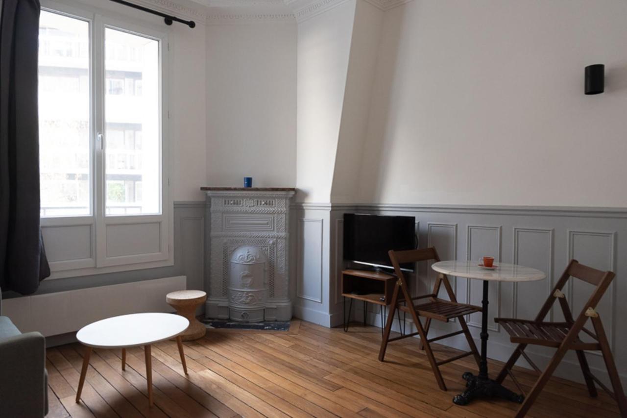 Apartment Charming Nest Near Montmartre Paris