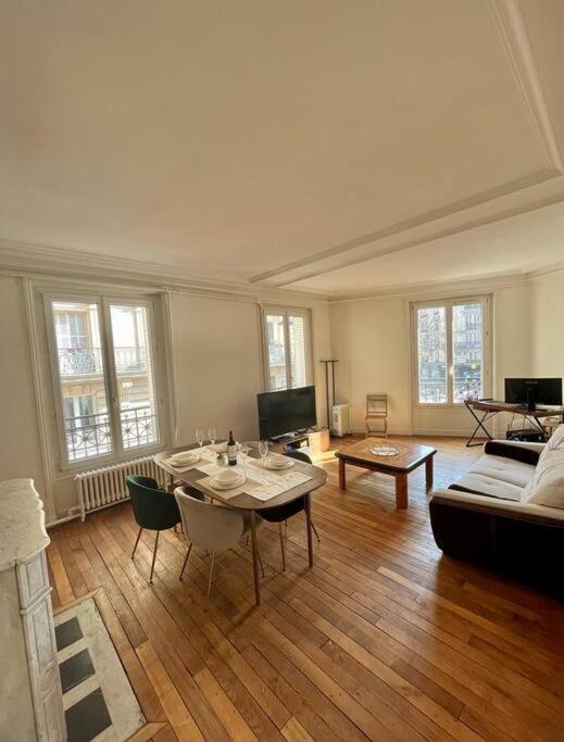 Republique Gorgeous Appartement *