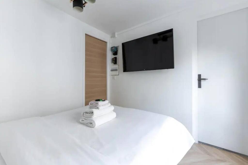 Hsh Gauthey-batignolles Magnifique 1br-4p Apartment Paris