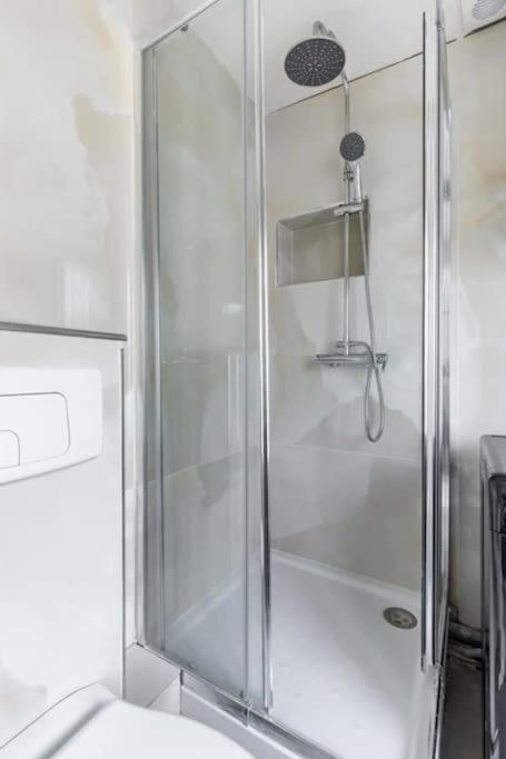 Hsh Gauthey-batignolles Magnifique 1br-4p Apartment Paris