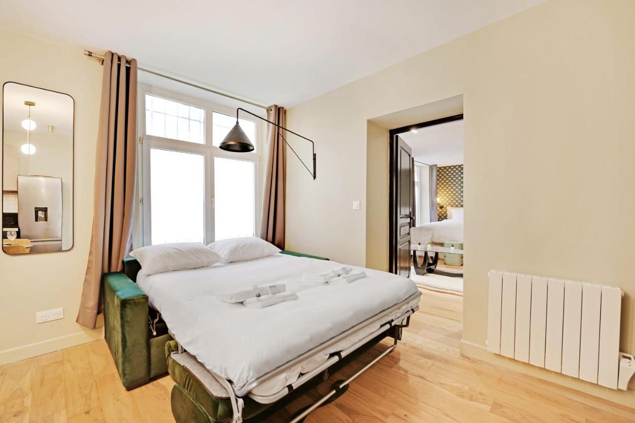 Superb 4 People Center Of Apartment