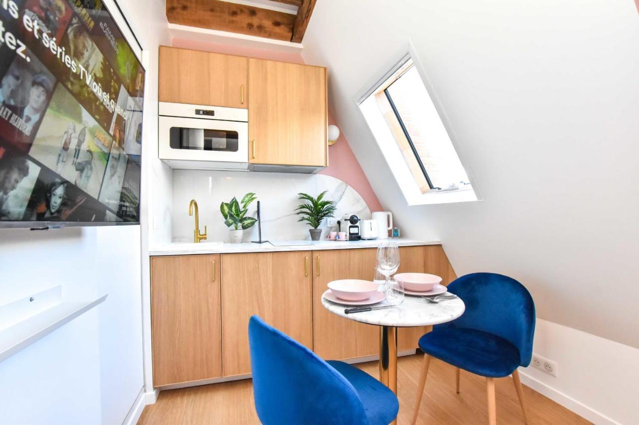 Apartment Newly Renovated Studio Under The Parisian Roofs - Arc De Triomphe
