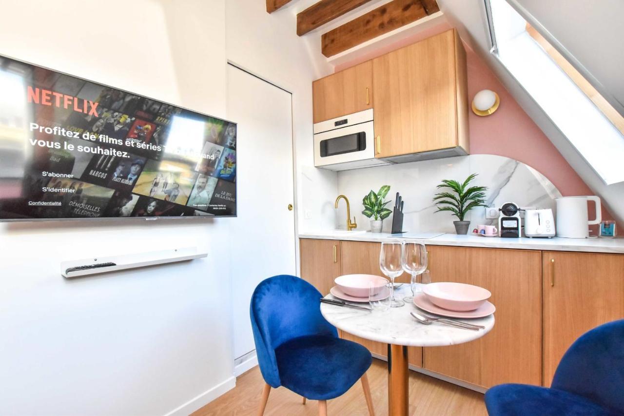 Newly Renovated Studio Under The Parisian Roofs - Arc De Triomphe * Paris