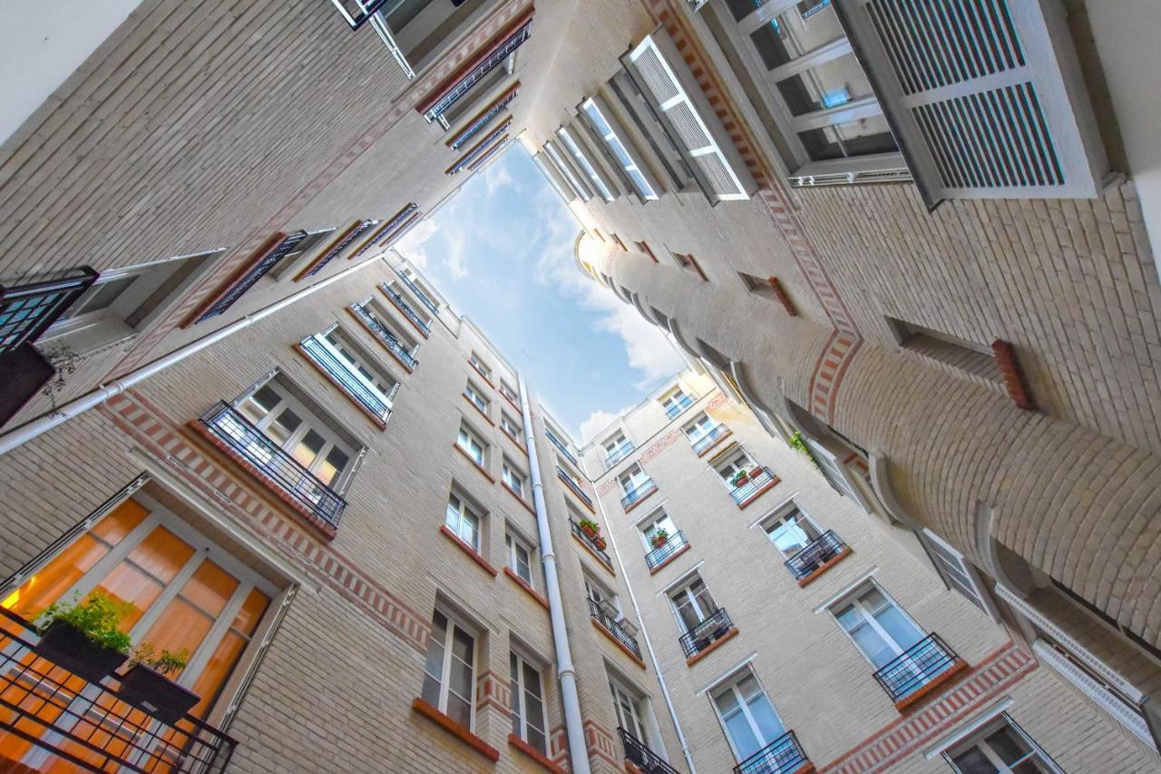 Apartment Newly Renovated Studio Under The Parisian Roofs - Arc De Triomphe *