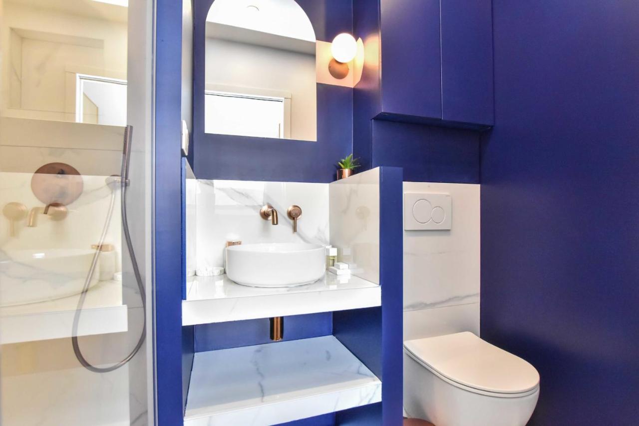 Apartment Newly Renovated Studio Under The Parisian Roofs - Arc De Triomphe *