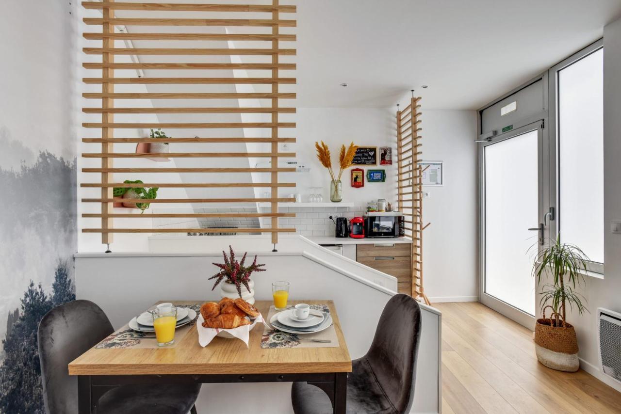 Well Decorated One Bedroom Aprtment In Heat Of Paris, Short Walk To Palais Garnier , Apartment