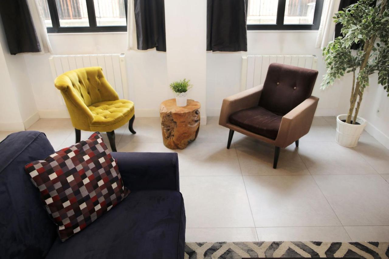 Buffon Rdc - Spacieux - 4p - 5 Appartement
