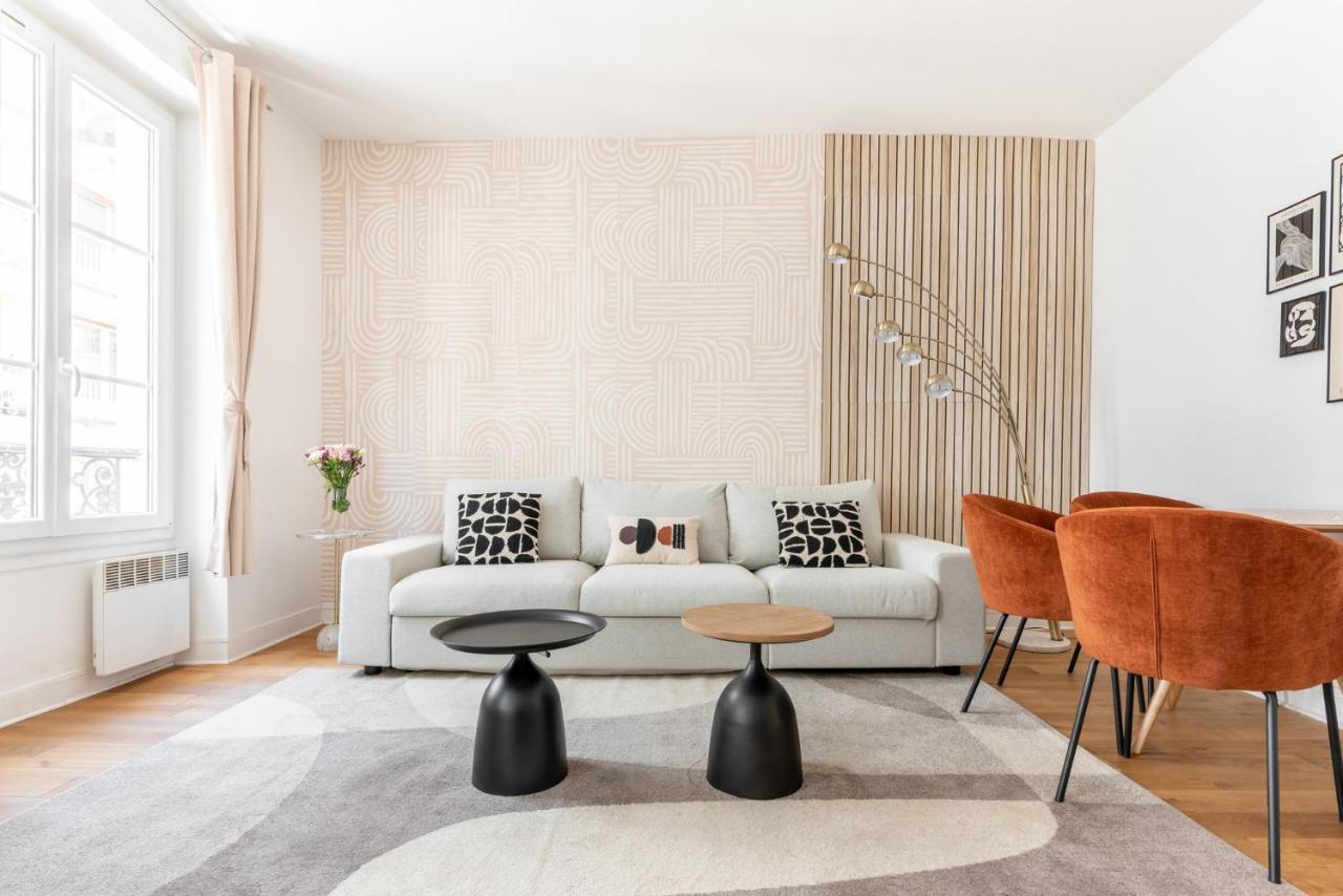 Champ De Mars - Augereau Apartment *