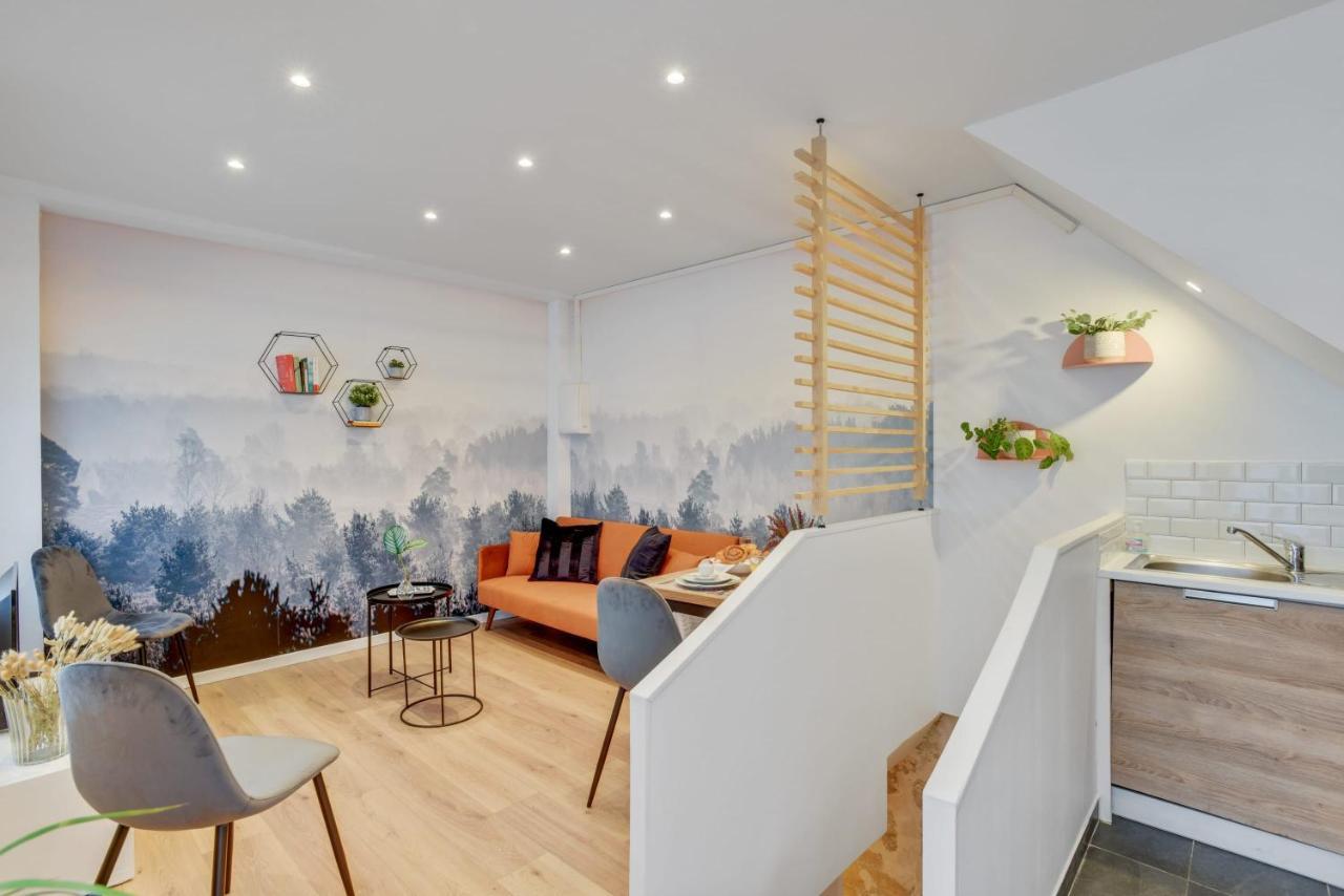Well Decorated One Bedroom Aprtment In Heat Of Paris, Short Walk To Palais Garnier , Apartment