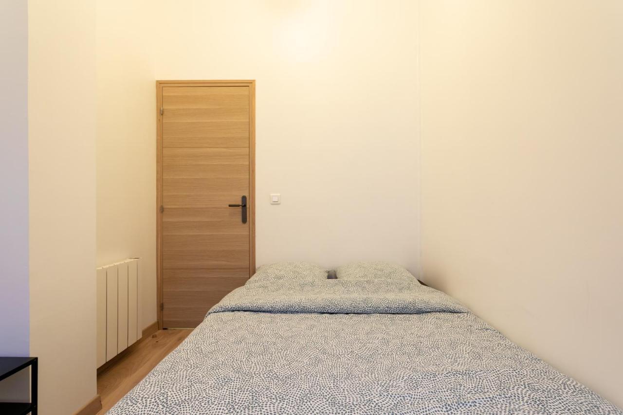 Superbe Hamelin 16eme Apartment