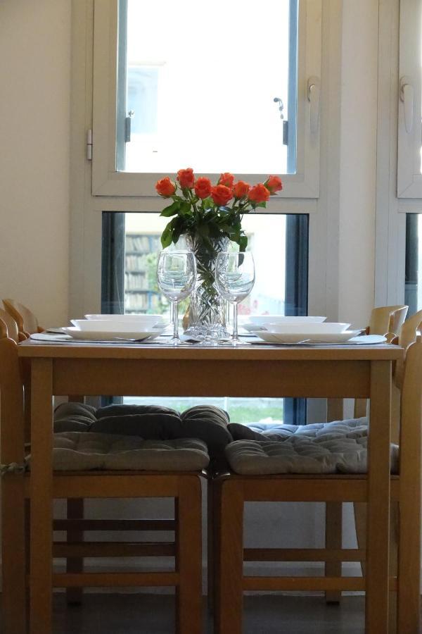 Apartment Charming Very Close To The City Center Paris