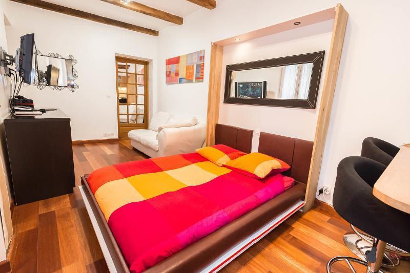 Appartement Abbesses Montmartre Paris