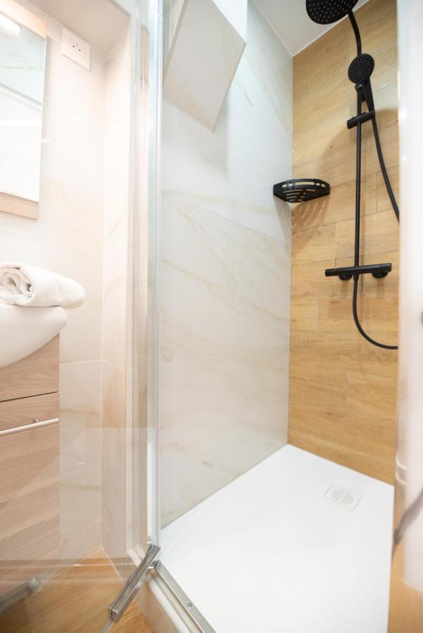 Elysees Aparthotel