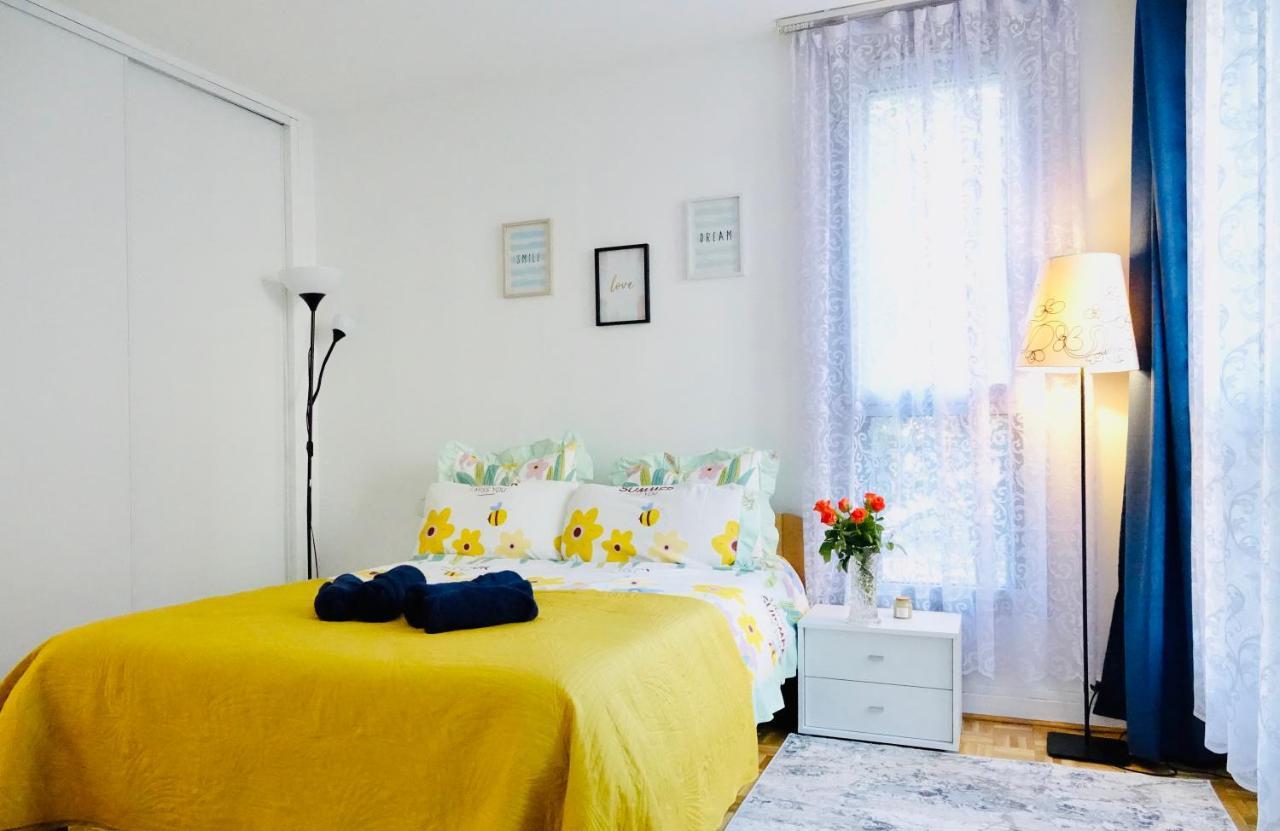 Charming Very Close To The City Center Paris