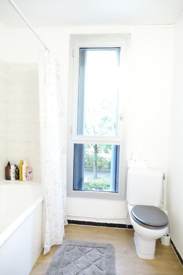 Charming Very Close To The City Center Paris