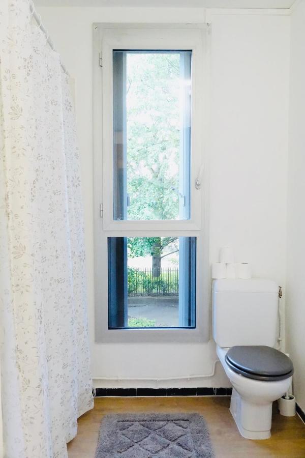 Apartment Charming Very Close To The City Center