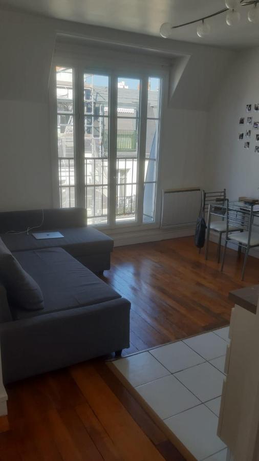 Cosy In 15th Arrondissement Apartment