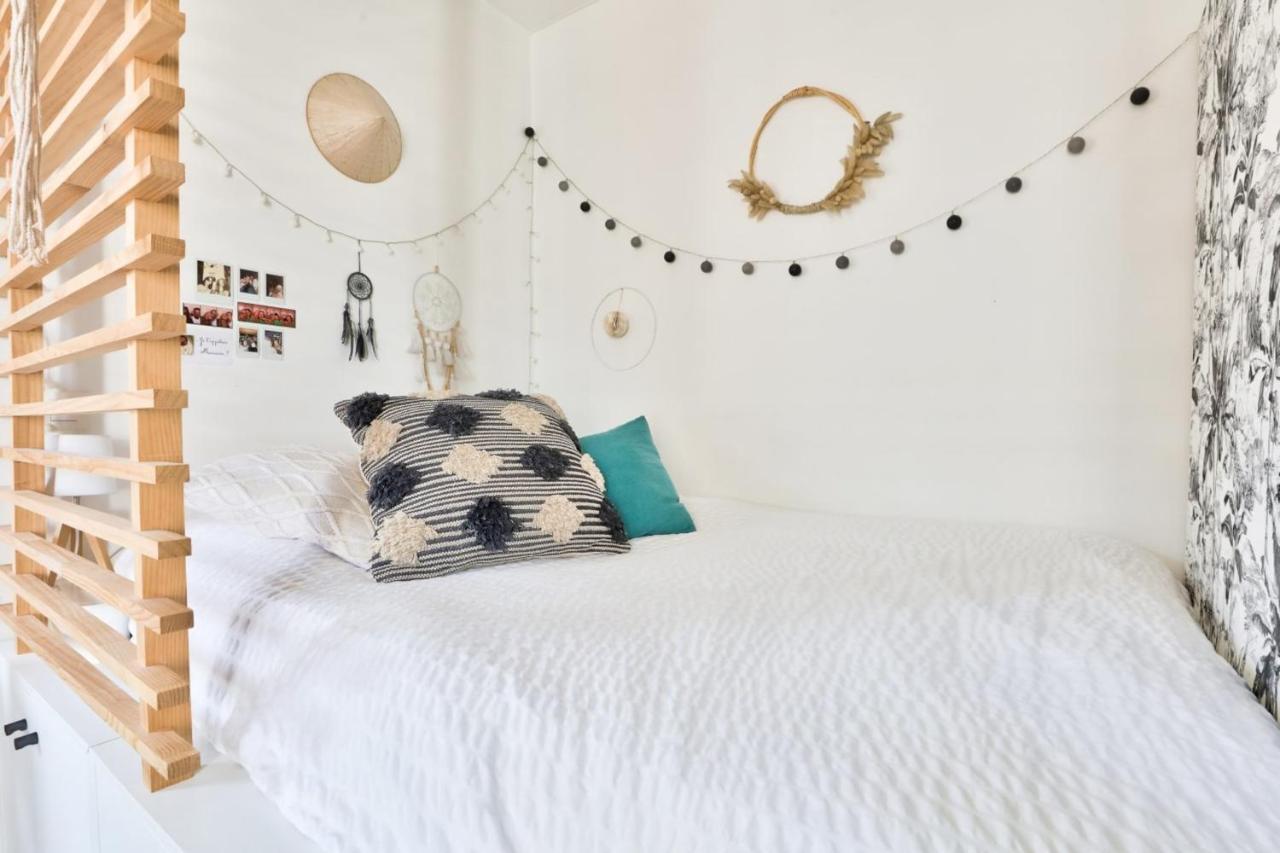 Apartment Cozy For 2 People In Montmartre *