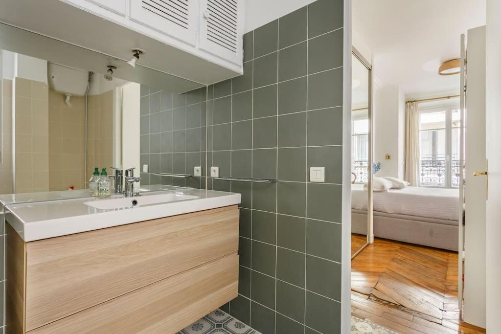 Haussmannien Place De L Etoile Appartement Paris