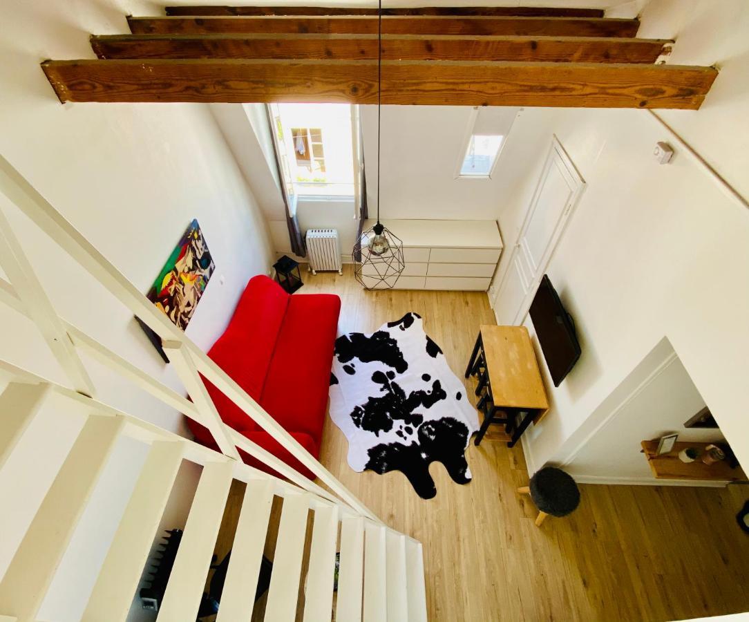 Appartement Rare Appart D'une Chambre - Centre *