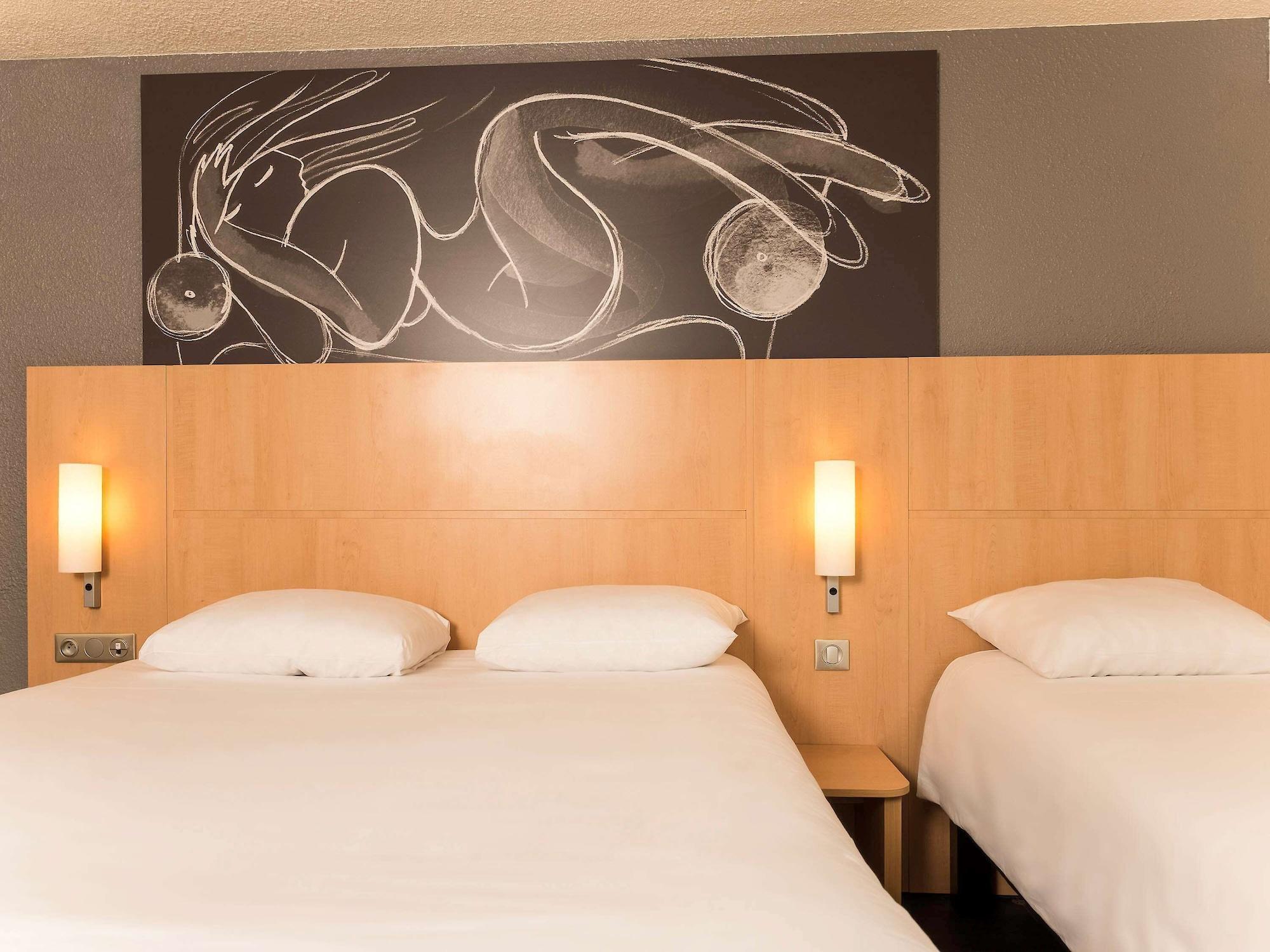 Ibis Brancion Parc Des Expositions 15eme 3*