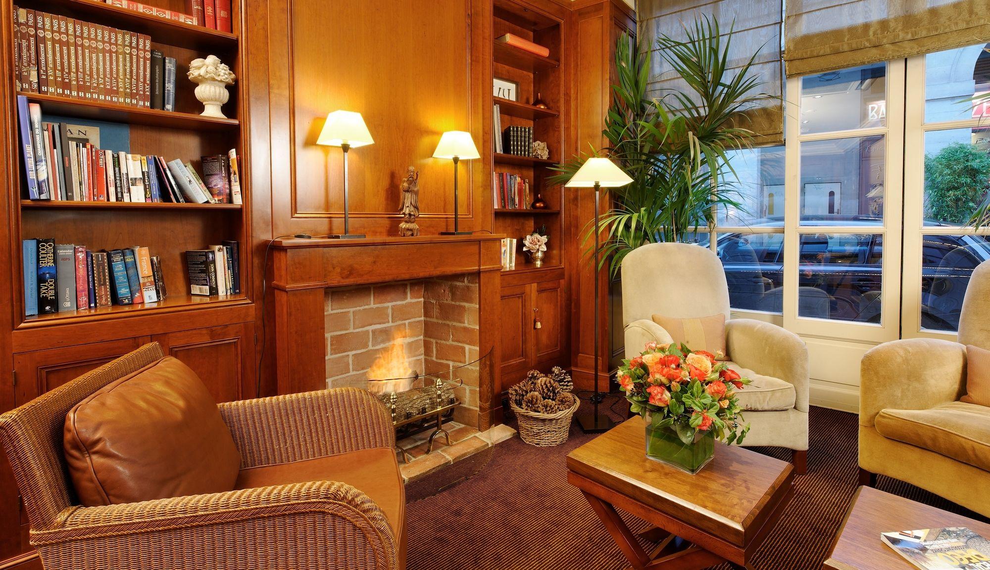 Clément Hotel 2*
