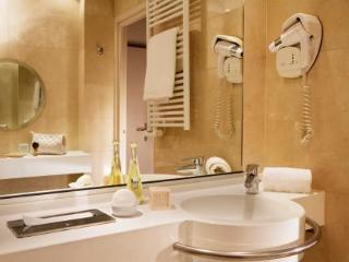 L De Lutece - Notre-dame Hotel Paris