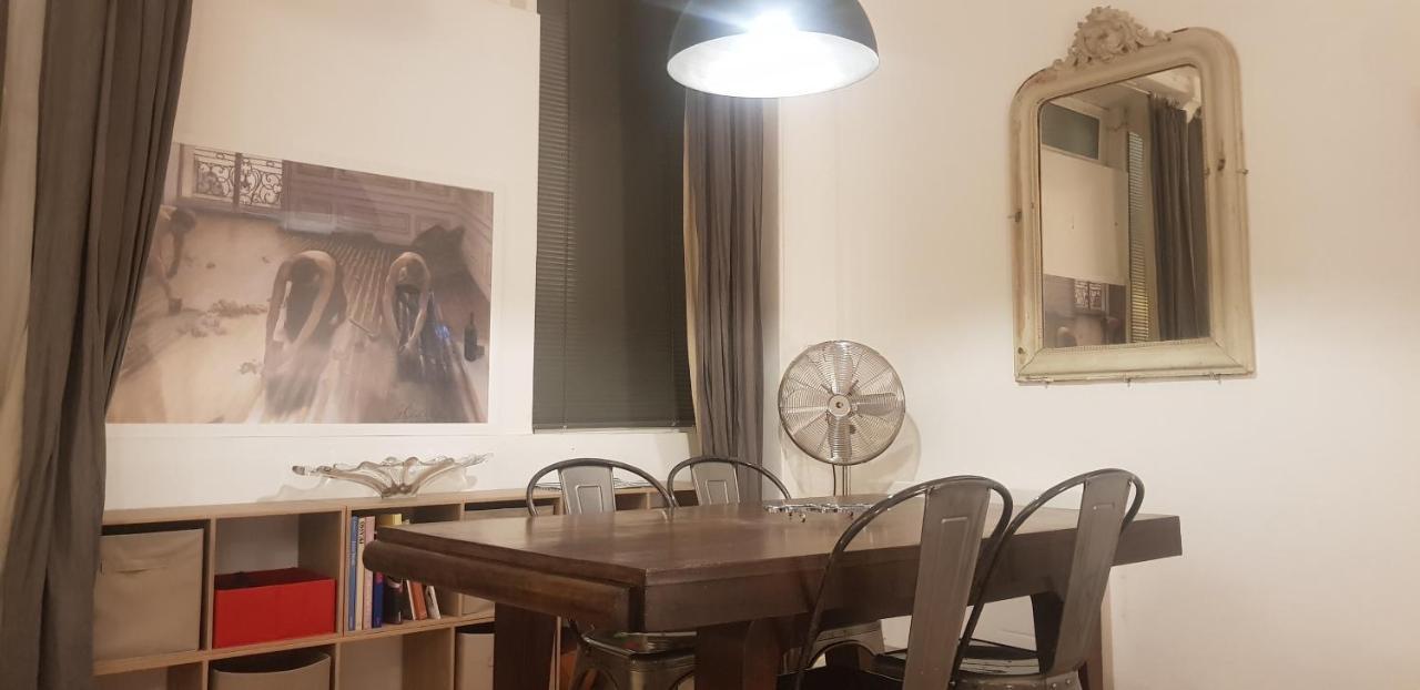 Charming Loft - Tour Eiffel/ Rue Cler Aparthotel
