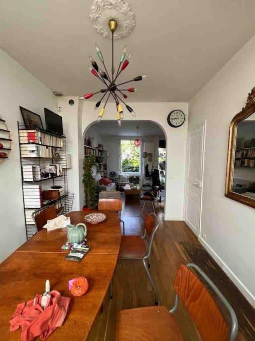 Full Equiped House With Garden Holiday home Paris