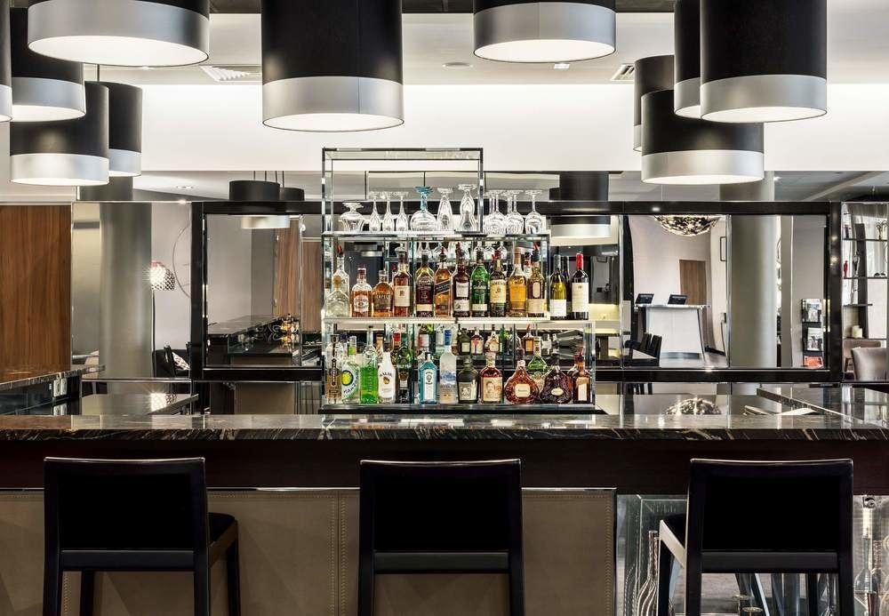 Ac Porte Maillot Hotel 4*