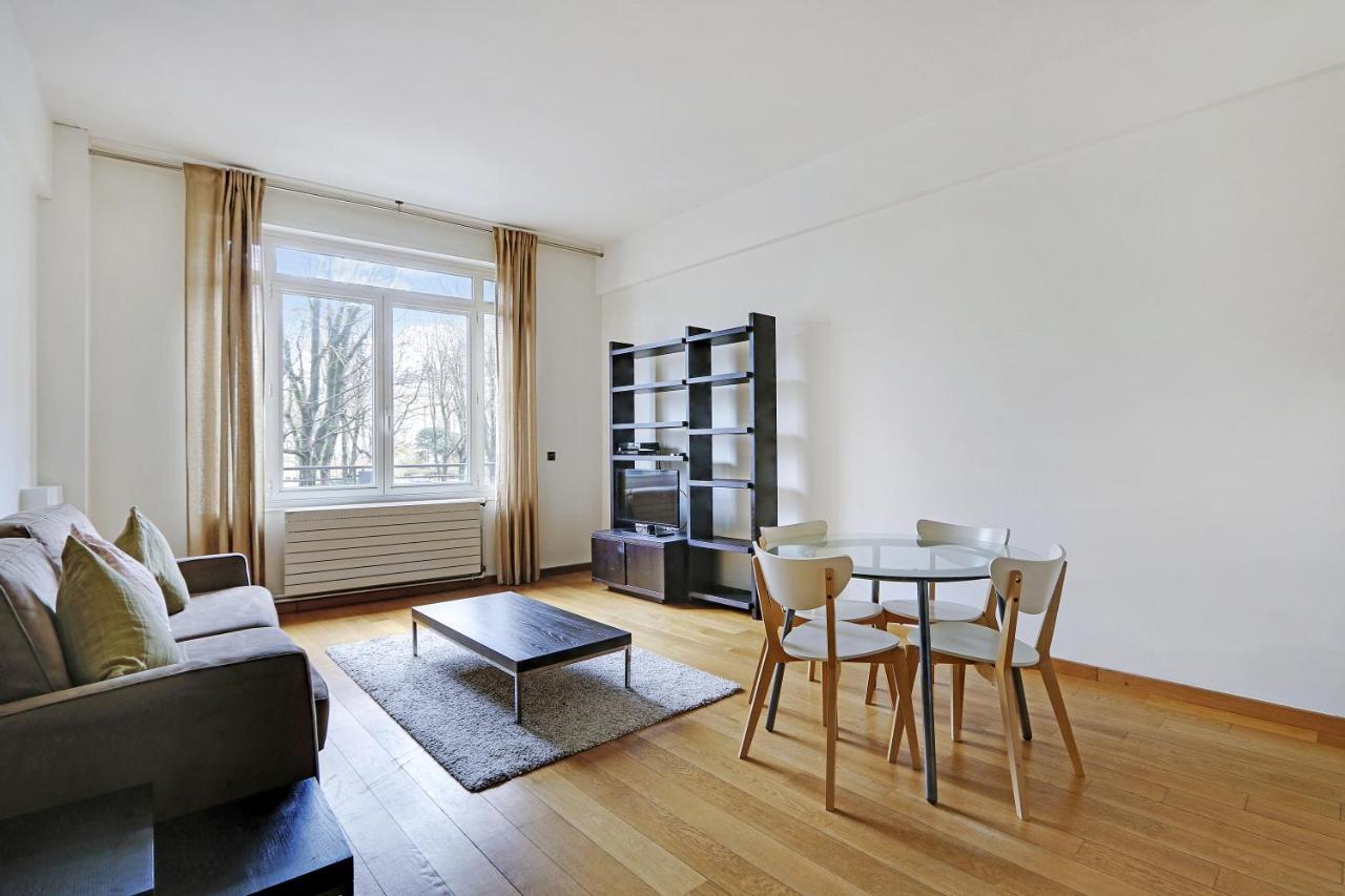 Pick A Flat's In Champs Elysees - Avenue Franklin Delano Roosevelt