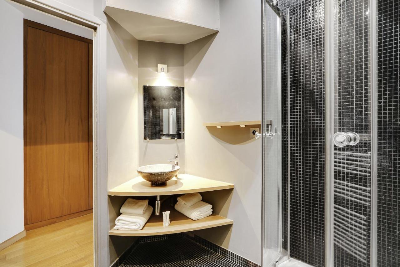 Pick A Flat's In Champs Elysees - Avenue Franklin Delano Roosevelt Apartment *