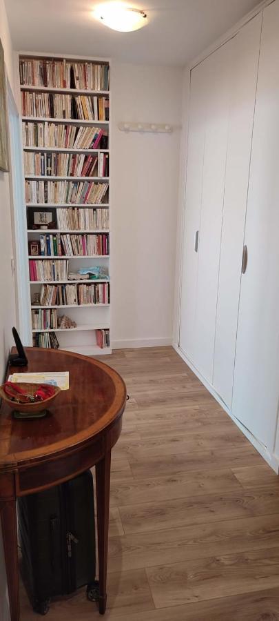 Bright Flat With Uninterrupted Views In 13th Appartement Paris