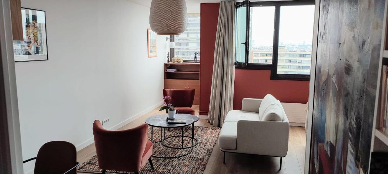 Bright Flat With Uninterrupted Views In 13th Appartement