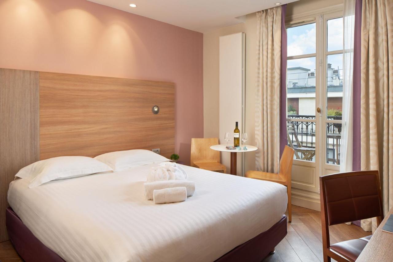 Hotel De Sévigné Paris